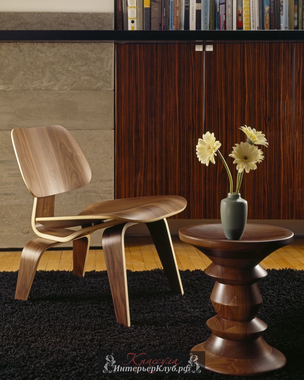 4 Стул LCW (Lounge Chair Wood). лучший дизайн 20 века по версии Тайм. Разработан Чарльзом и Рэй Имз в 1945 году, Eames-Molded-Plywood-Chair-